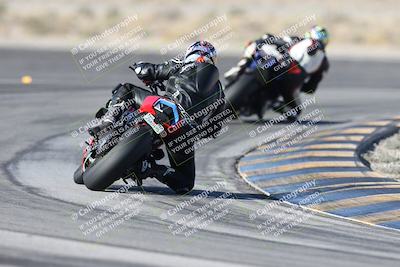 media/Dec-01-2025-Moto Forza (Mon) [[2daa91e15f]]/1-Advanced Group/Session 2 Turn 11 Backside/